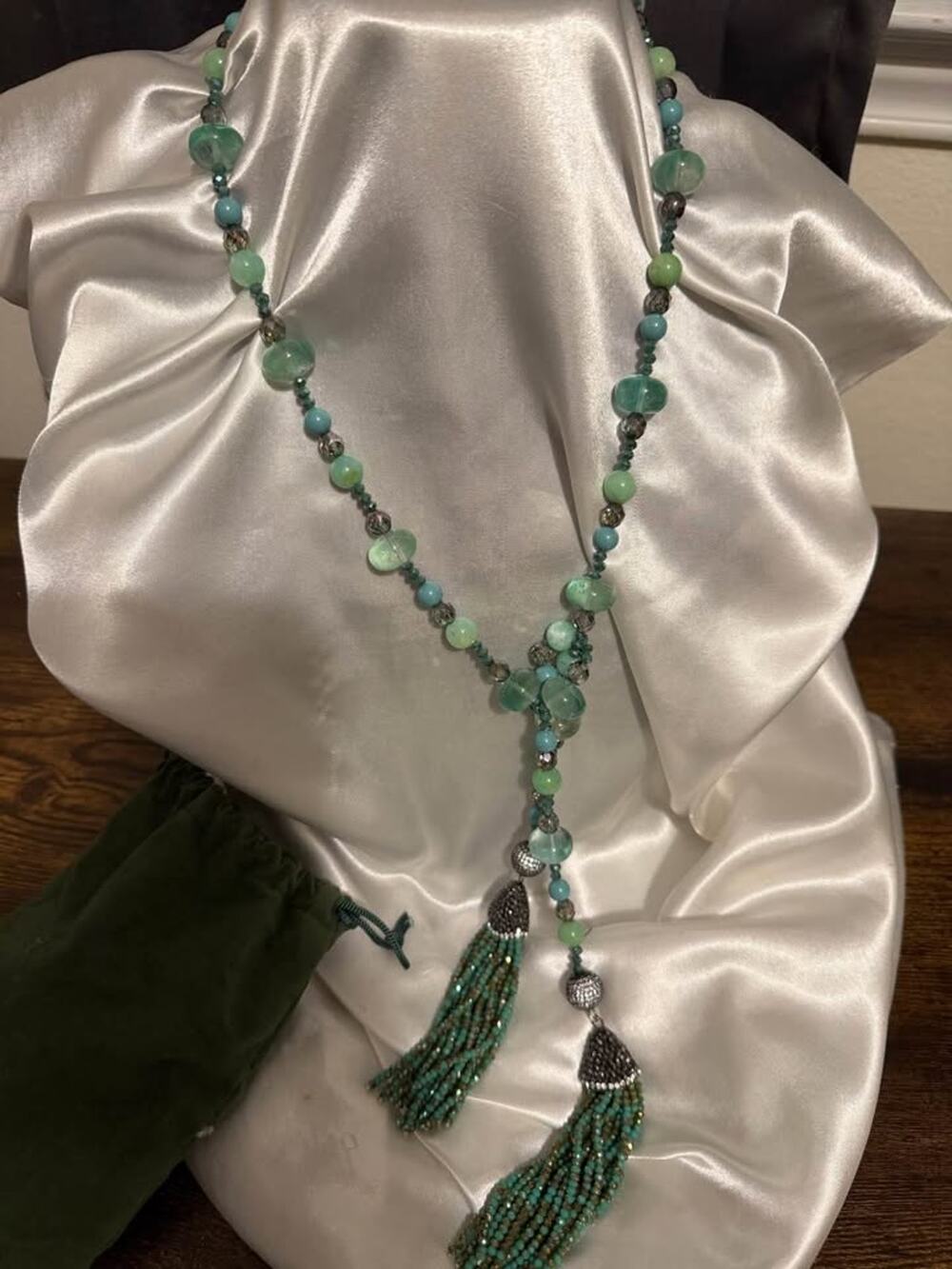 Betsy Simpson Jade & Green Swarovski Crystal Lasso Necklace (CCC29)